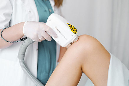 Blackhorse Laser Hair Removal vs. Electrolysis at Skinoza Clinic: The Ultimate Choice for Walthamstow and Beyond